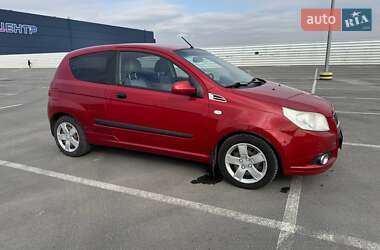 Хэтчбек Chevrolet Aveo 2008 в 