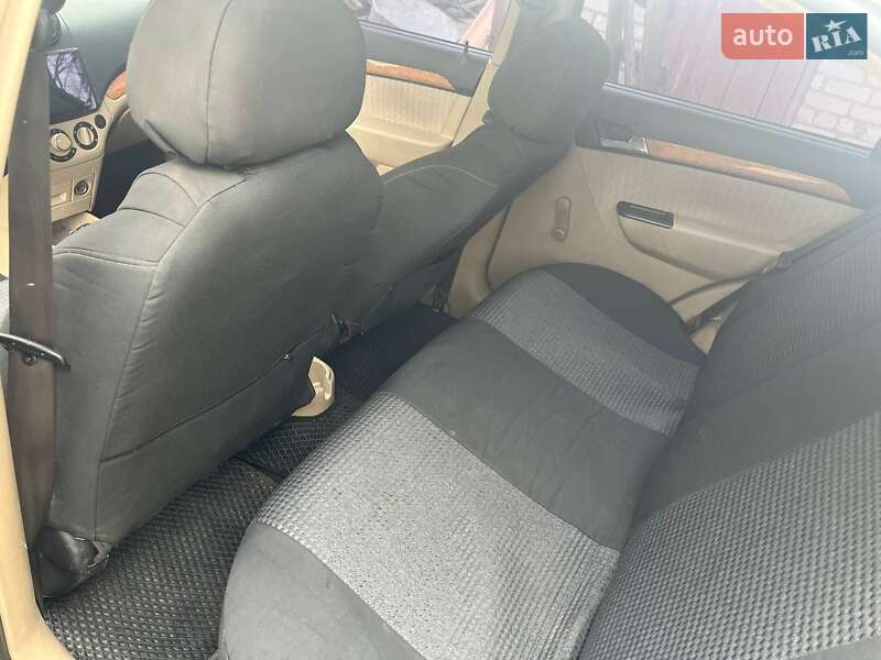 Седан Chevrolet Aveo 2008 в Широком