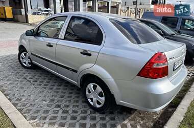 Седан Chevrolet Aveo 2008 в 