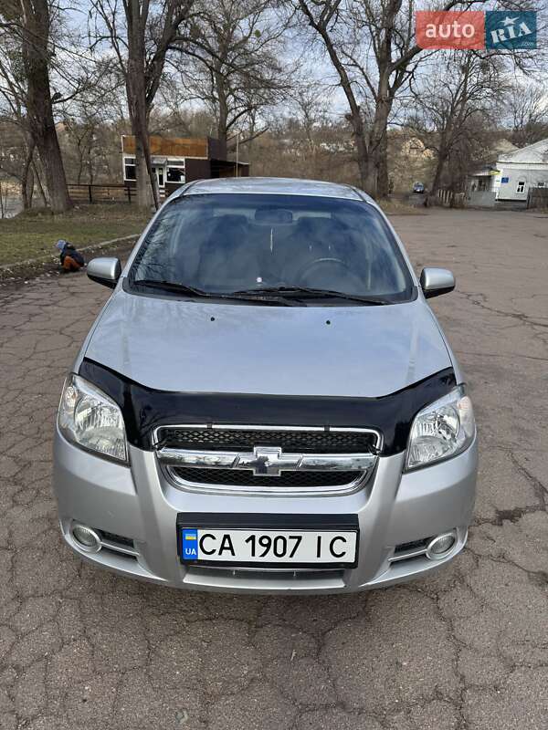 Седан Chevrolet Aveo 2007 в Корсунь-Шевченківському
