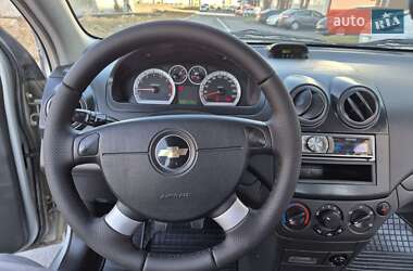 Седан Chevrolet Aveo 2008 в 