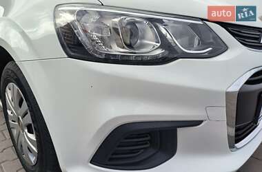 Седан Chevrolet Aveo 2018 в 