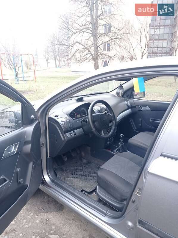 Седан Chevrolet Aveo 2006 в Харькове