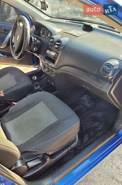 Седан Chevrolet Aveo 2008 в 