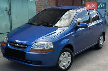 Седан Chevrolet Aveo 2005 в 