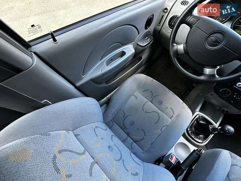 Седан Chevrolet Aveo 2005 в Киеве фото 26 Седан Chevrolet Aveo 2005 в Киеве