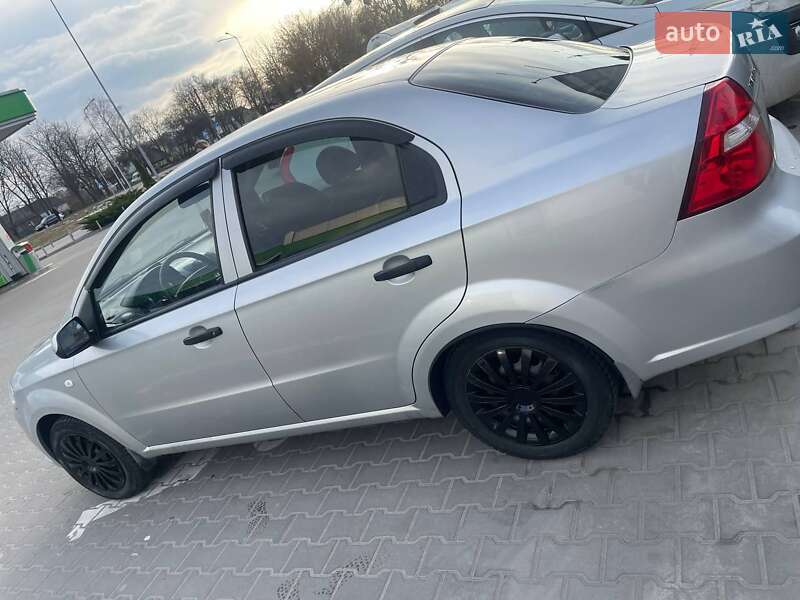 Седан Chevrolet Aveo 2007 в Житомире