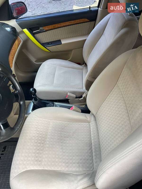 Седан Chevrolet Aveo 2007 в Киеве фото 7 Седан Chevrolet Aveo 2007 в Киеве