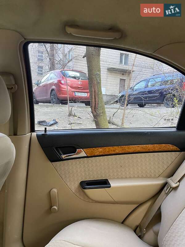 Седан Chevrolet Aveo 2007 в Киеве фото 15 Седан Chevrolet Aveo 2007 в Киеве
