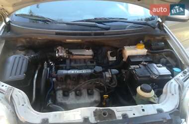 Седан Chevrolet Aveo 2006 в 