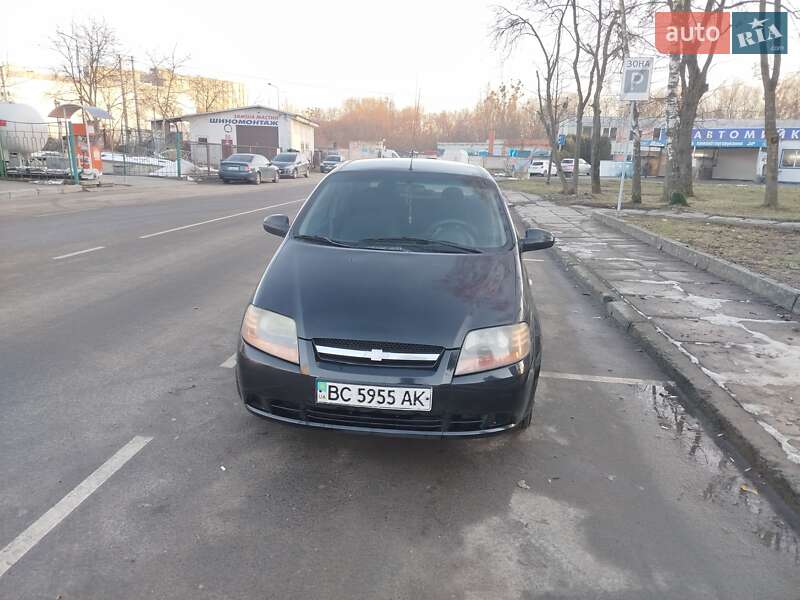 Седан Chevrolet Aveo 2006 в Львові