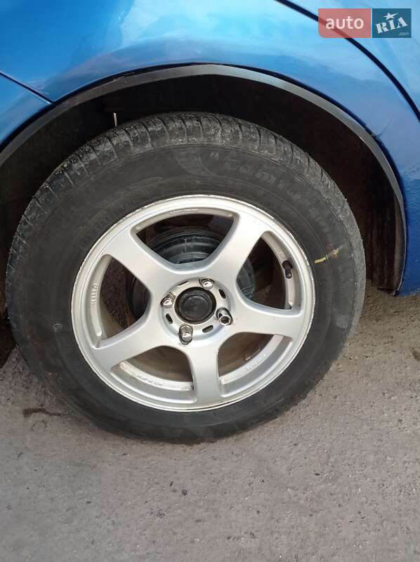 Седан Chevrolet Aveo 2006 в Вільногірську