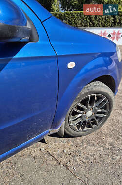 Седан Chevrolet Aveo 2006 в 