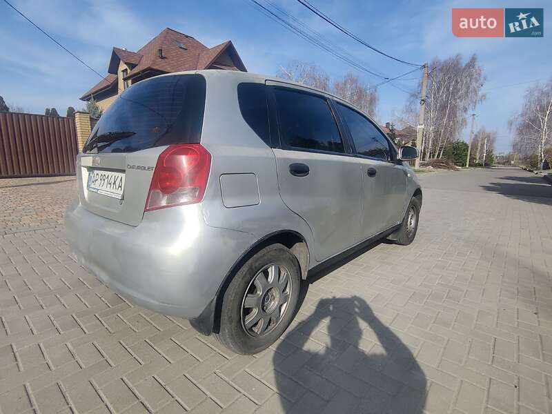 Хэтчбек Chevrolet Aveo 2004 в Запорожье