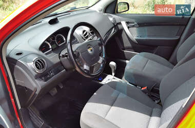Седан Chevrolet Aveo 2010 в 