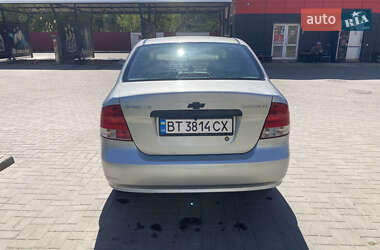 Седан Chevrolet Aveo 2005 в 