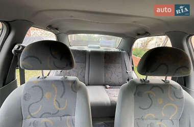 Седан Chevrolet Aveo 2005 в 