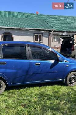 Хэтчбек Chevrolet Aveo 2008 в 