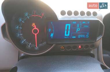 Седан Chevrolet Aveo 2014 в 