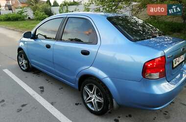 Седан Chevrolet Aveo 2005 в 