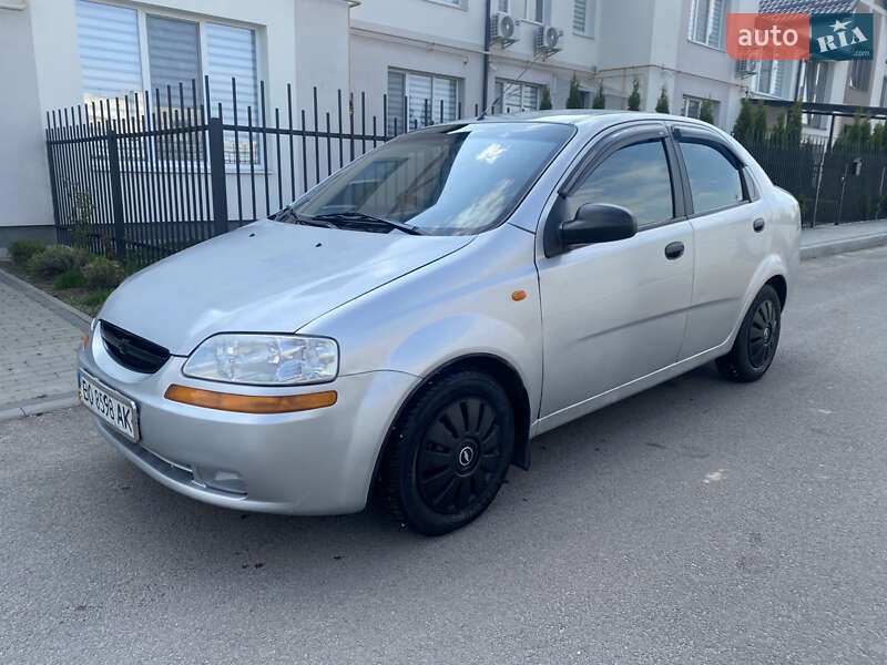 Chevrolet Aveo 2005