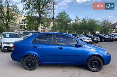 Седан Chevrolet Aveo 2006 в 