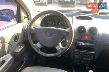 Седан Chevrolet Aveo 2006 в 