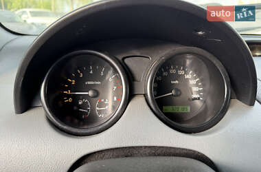 Седан Chevrolet Aveo 2005 в 