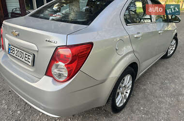 Седан Chevrolet Aveo 2012 в 