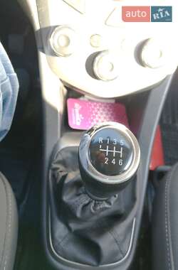 Седан Chevrolet Aveo 2012 в 