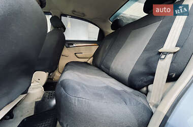 Седан Chevrolet Aveo 2007 в 