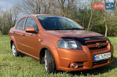 Седан Chevrolet Aveo 2006 в Новом Буге