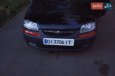 Седан Chevrolet Aveo 2005 в Киеве