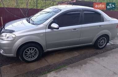 Седан Chevrolet Aveo 2008 в Чорткове