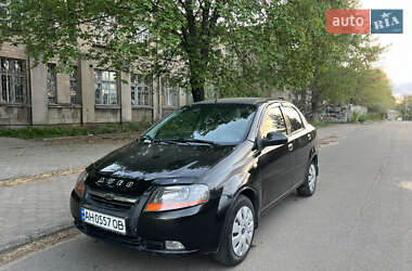 Седан Chevrolet Aveo 2006 в Дніпрі