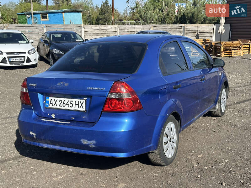 Седан Chevrolet Aveo 2007 в Києві