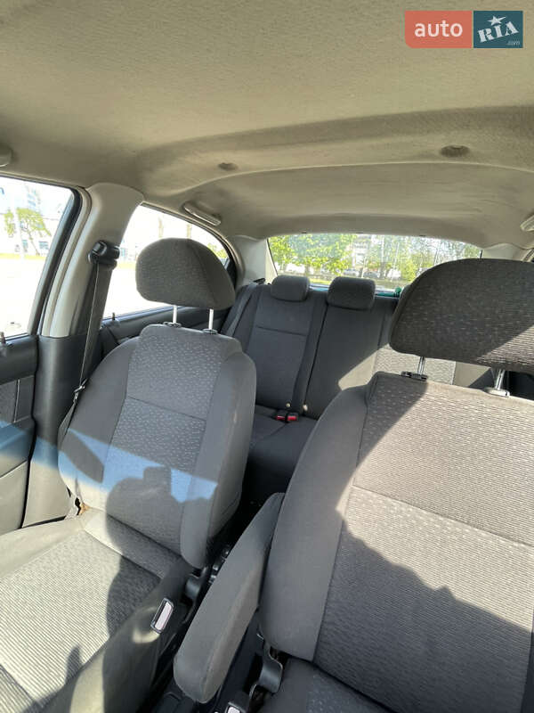 Седан Chevrolet Aveo 2006 в Києві фото 14 Седан Chevrolet Aveo 2006 в Києві