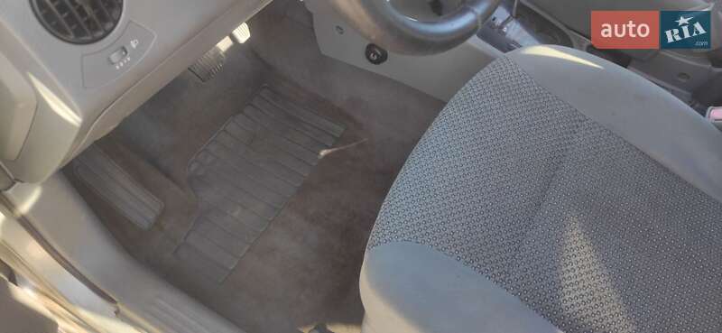 Седан Chevrolet Aveo 2005 в Запоріжжі