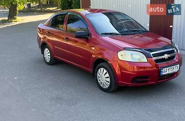 Хетчбек Chevrolet Aveo 2008 в 