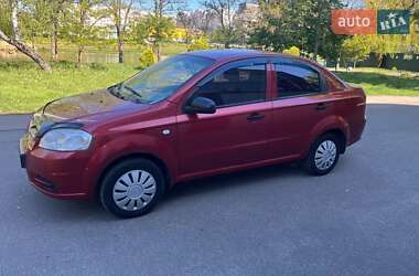 Хетчбек Chevrolet Aveo 2008 в 