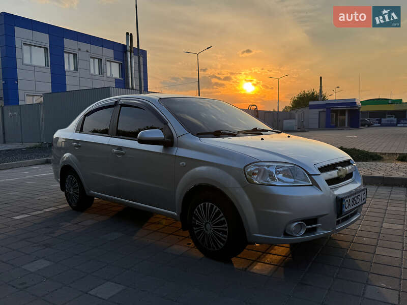 Седан Chevrolet Aveo 2008 в 