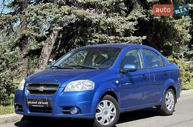 Седан Chevrolet Aveo 2010 в Миколаєві