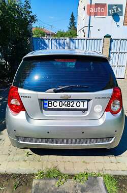 Хэтчбек Chevrolet Aveo 2009 в 