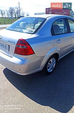Седан Chevrolet Aveo 2007 в 