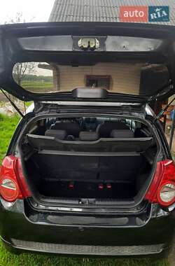 Хэтчбек Chevrolet Aveo 2011 в 