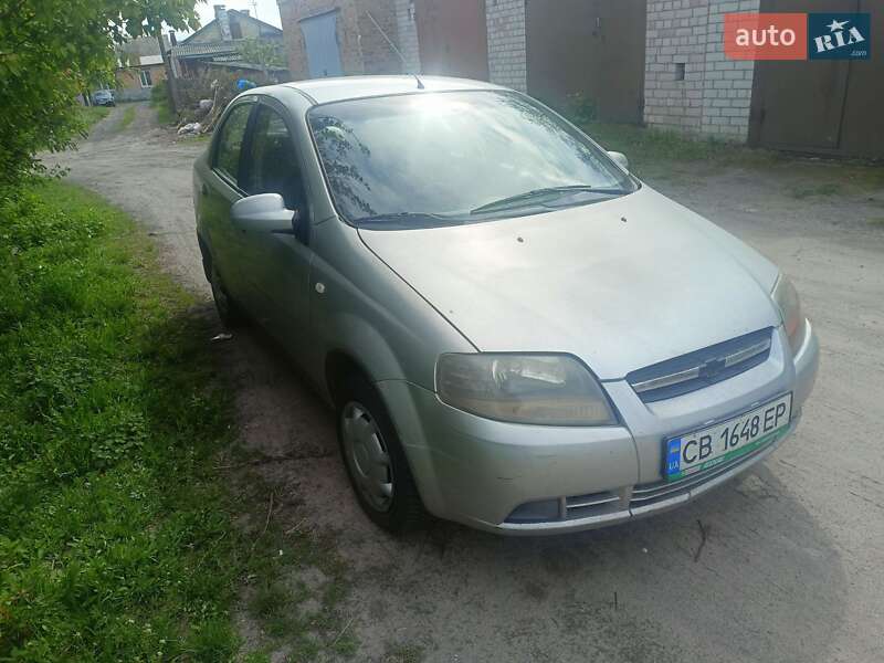 Седан Chevrolet Aveo 2005 в 