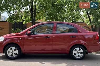 Седан Chevrolet Aveo 2010 в Киеве