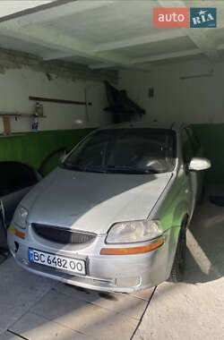 Седан Chevrolet Aveo 2005 в 
