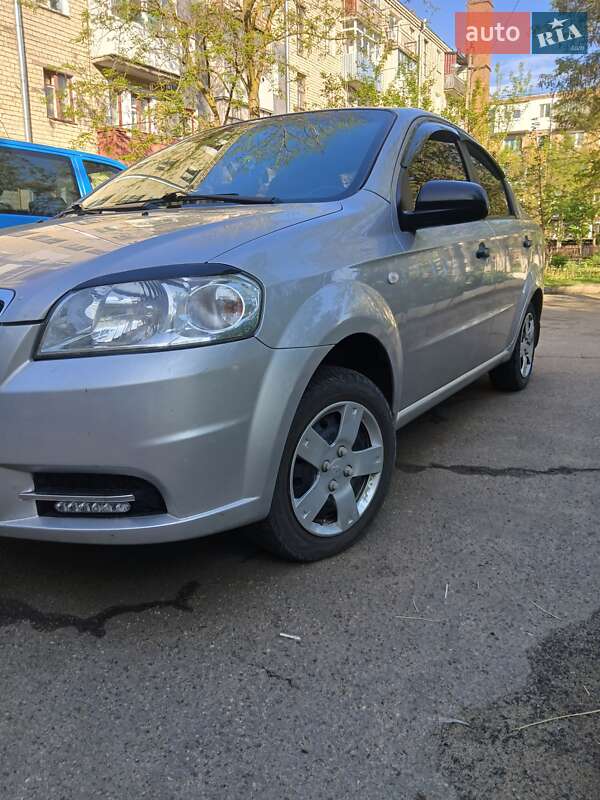 Седан Chevrolet Aveo 2007 в 
