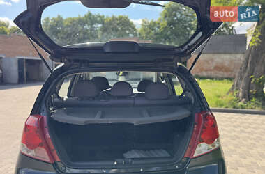 Хэтчбек Chevrolet Aveo 2007 в 